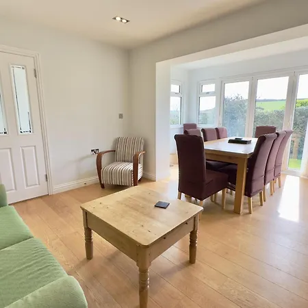 7 Porthilly View